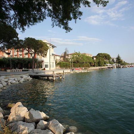 Hotel Giardino ซีร์มิโอเน ภายนอก รูปภาพ