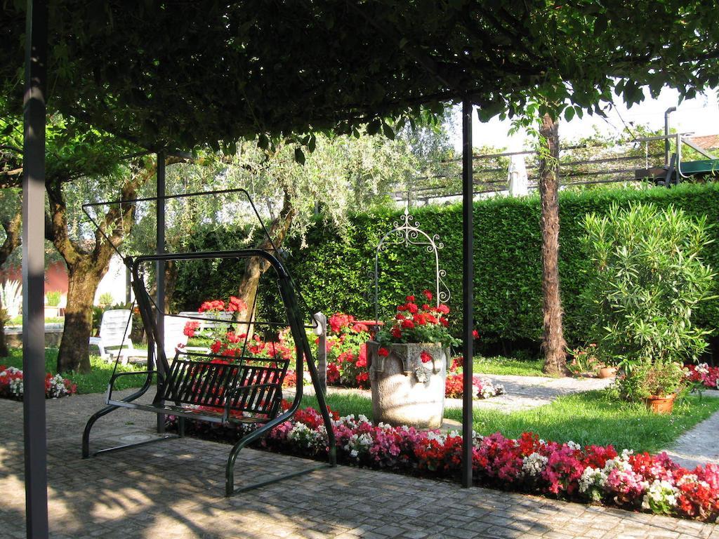 Hotel Giardino ซีร์มิโอเน ภายนอก รูปภาพ