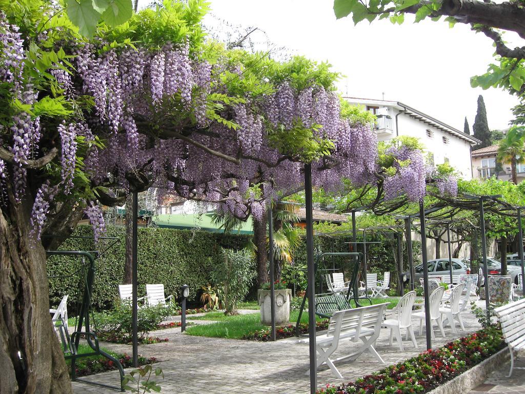 Hotel Giardino ซีร์มิโอเน ภายนอก รูปภาพ